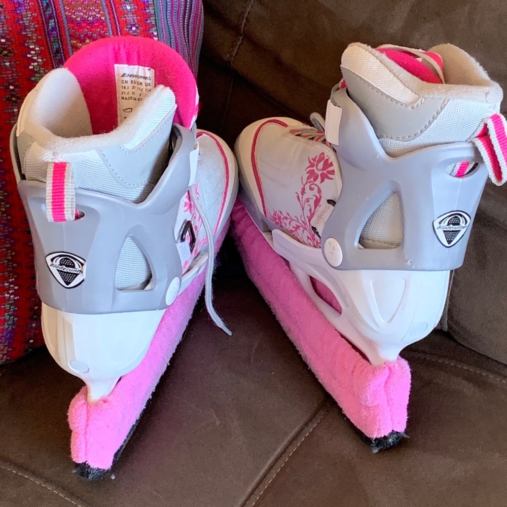 Girls Ice Scates